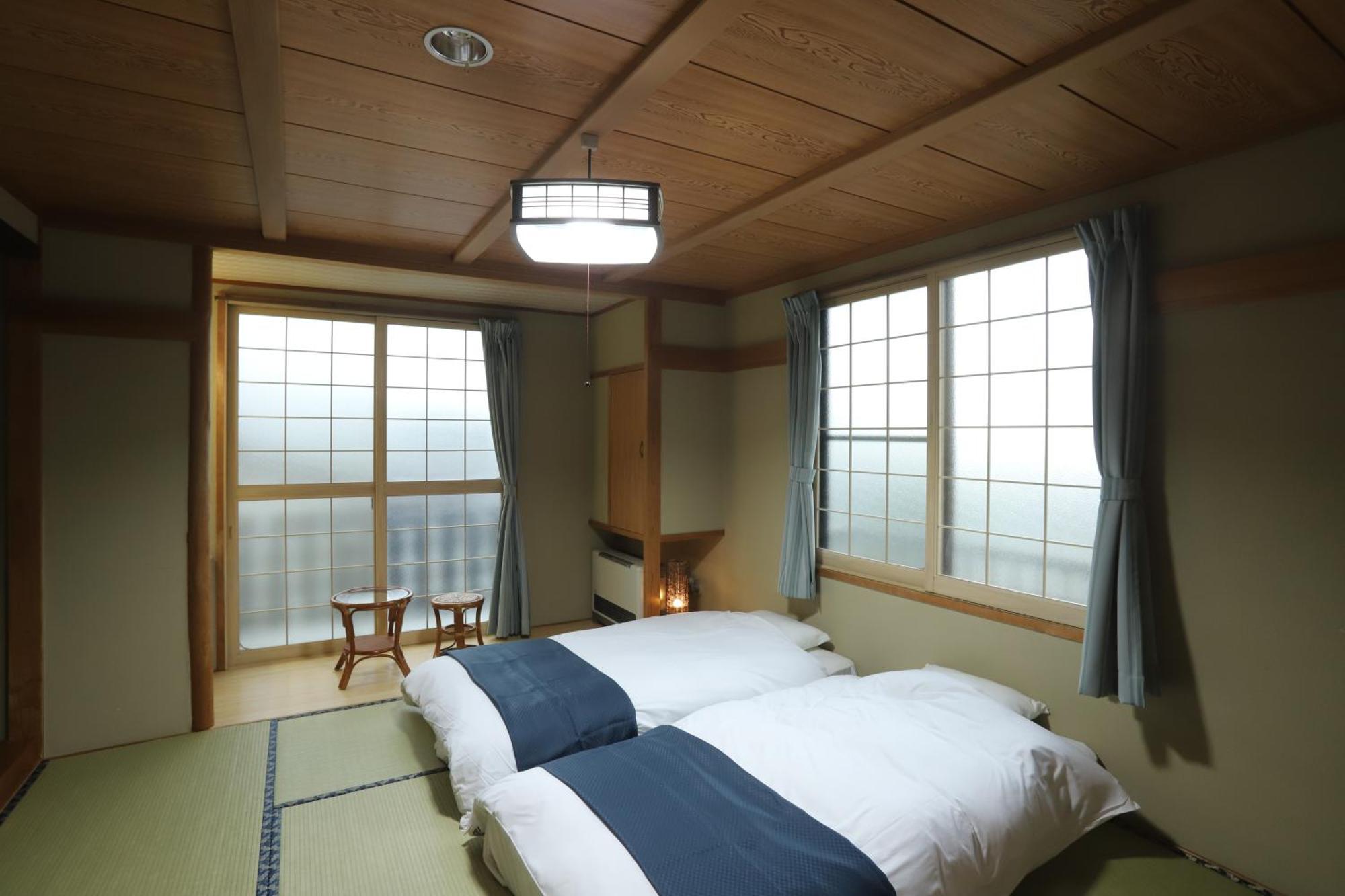 Oyado Uchidaya Hotel Nozawaonsen Exterior photo